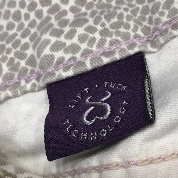 NYDJ Micro Giraffe Print Ankle Pant Tummy-Control Stretch Jeans SZ 6 - Picture 9 of 16